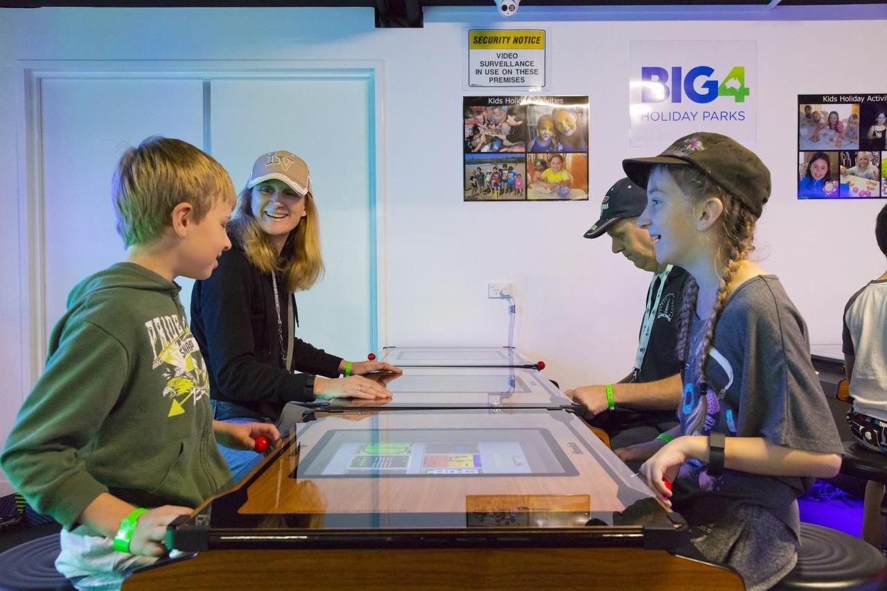 Big4 Easts Beach Holiday Park Kiama Exteriör bild